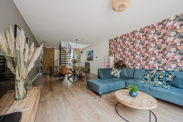 Medium property photo - Kaar 42, 3192 WB Hoogvliet Rotterdam